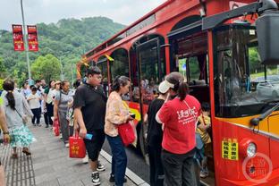 德米凯利斯迎来43岁生日，拜仁官推发文祝福